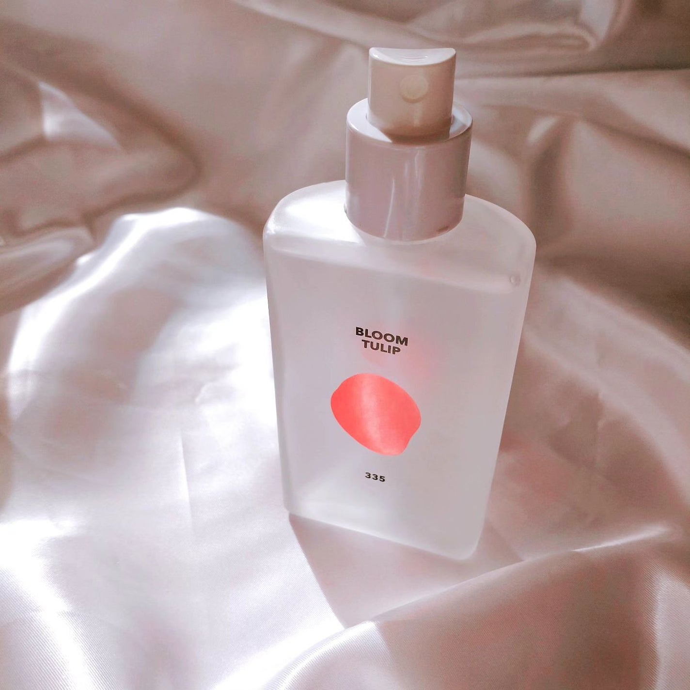 シグネチャーボディパフュームミスト BLOOM TULIP/DUFT&DOFT/香水(レディース)を使ったクチコミ(4枚目)