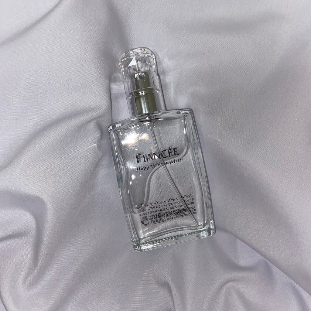 けんとに on LIPS 「〜2,000円以内でいい女の匂いがする香水〜今回は私が初めて買..」(1枚目)