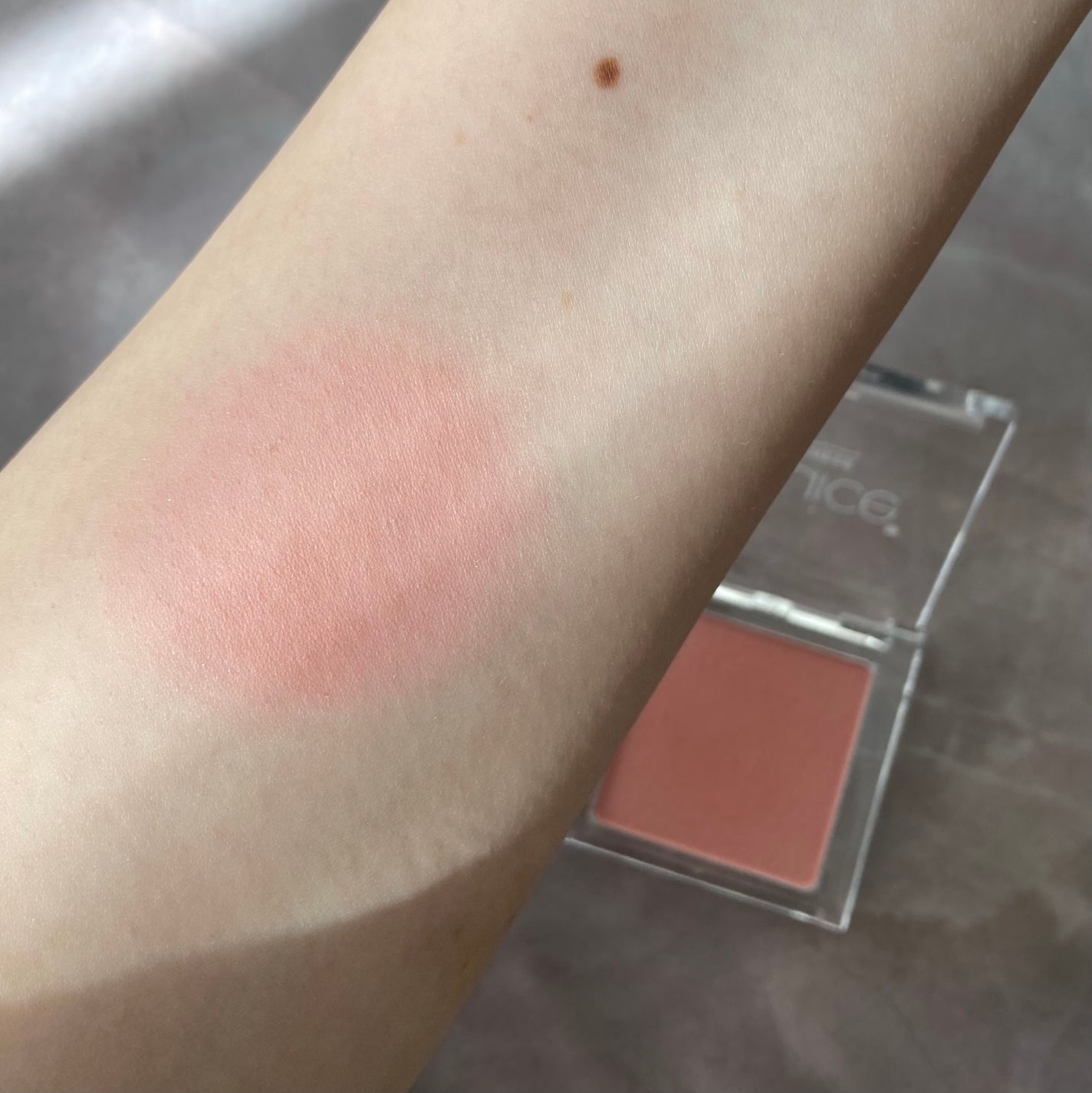 ぽわんチーク/muice/パウダーチークを使ったクチコミ(5枚目)