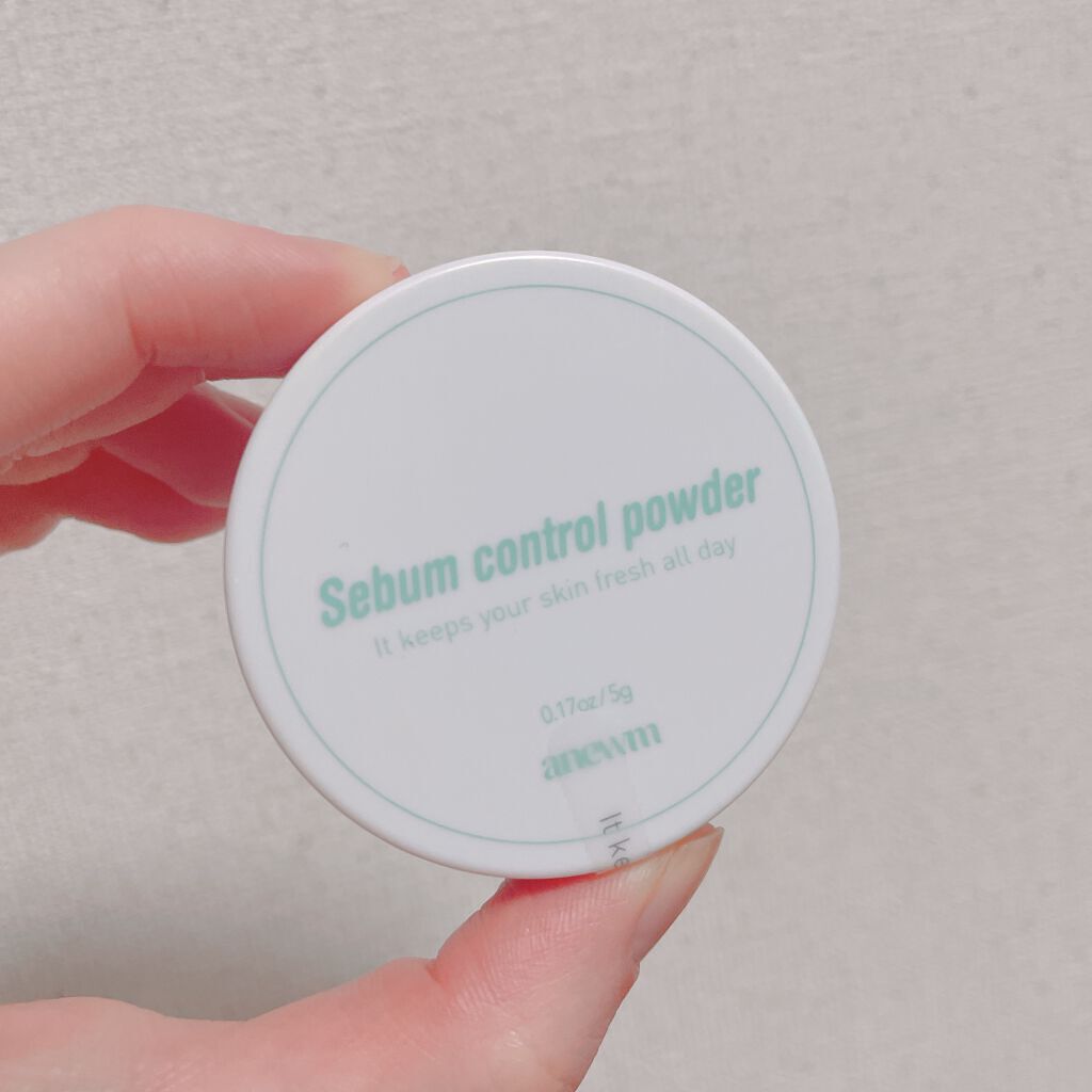 アニューム セバム コントロール パウダー/saat insight/ルースパウダーを使ったクチコミ（1枚目）