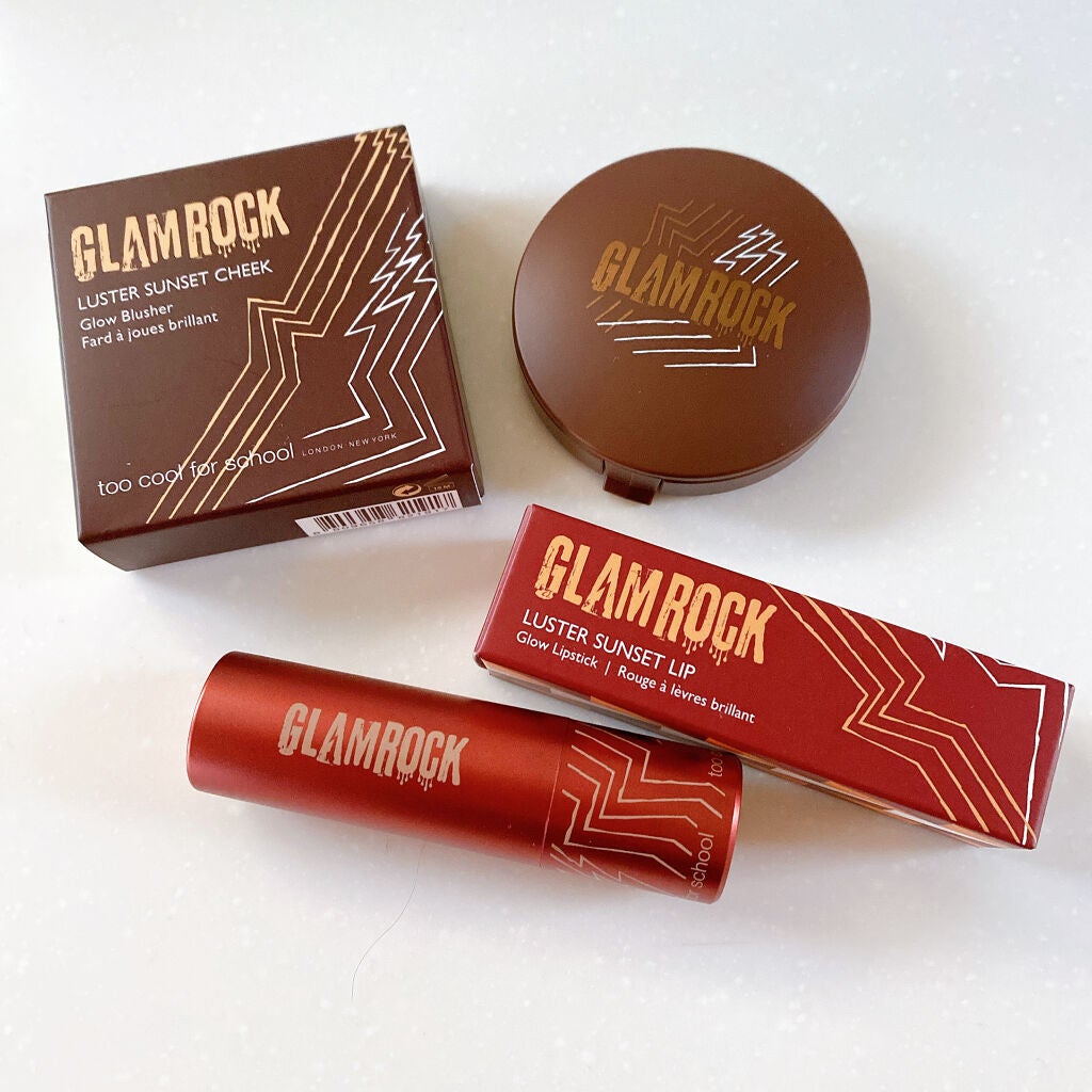 グラムロック ラスター サンセット チーク/too cool for school/パウダーチークを使ったクチコミ(3枚目)