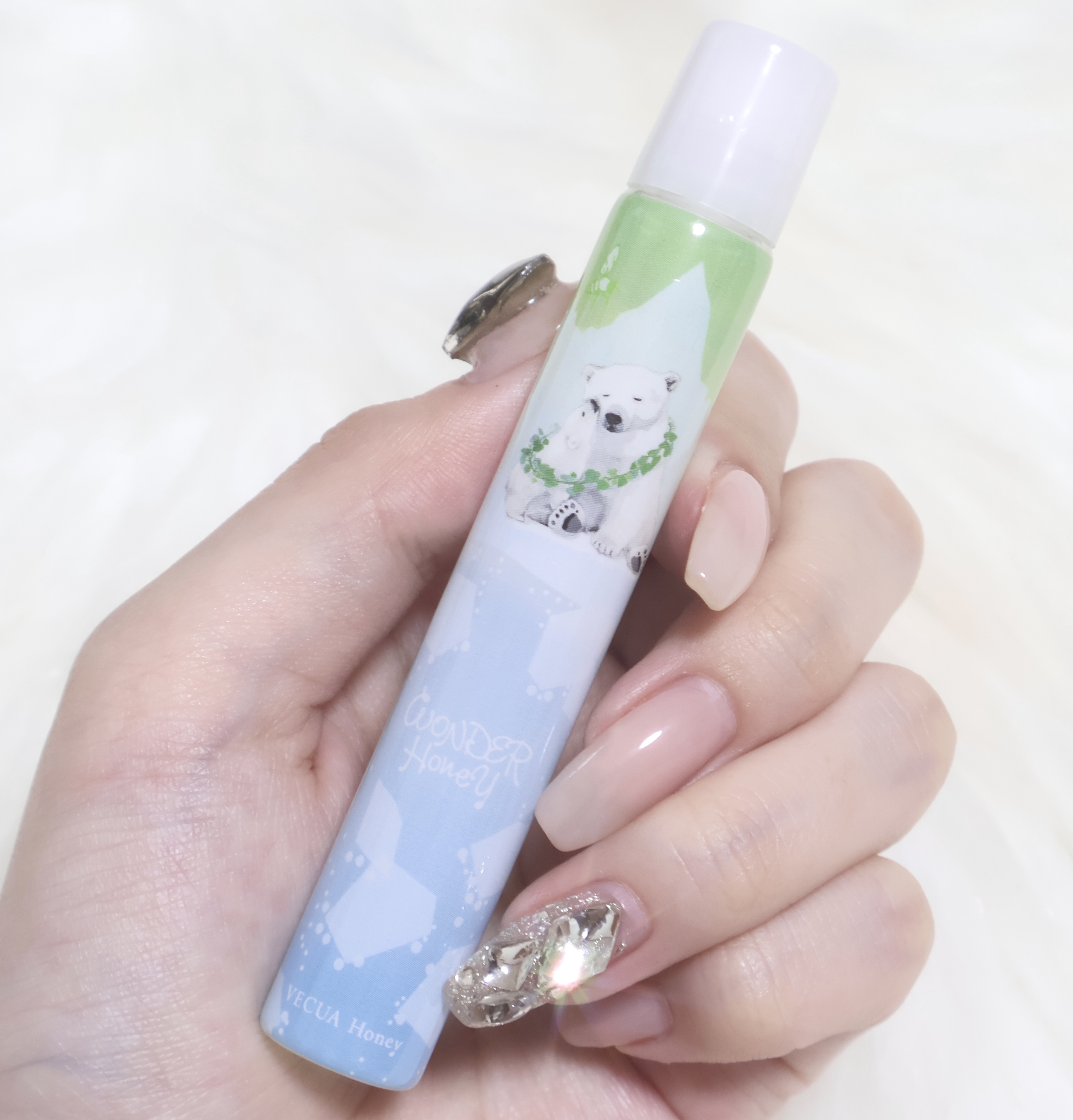 ワンダーハニー　クールロールオンフレグランス サマーリーフ/VECUA Honey/香水(レディース)を使ったクチコミ（1枚目）