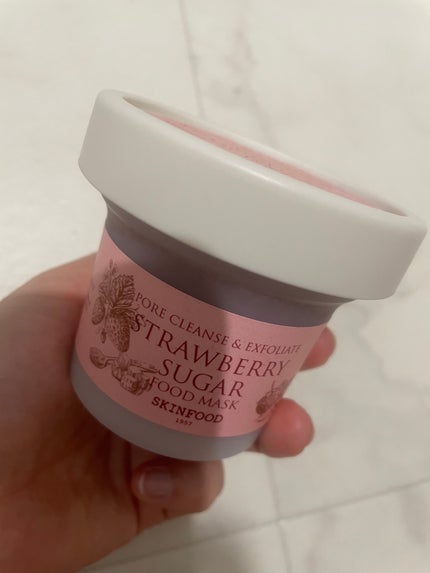 ストロベリーシュガー フードマスク/SKINFOOD/洗い流すパック・マスクを使ったクチコミ(1枚目)