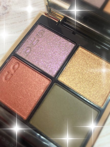 シグニチャー カラー アイズ 09 薫風 -KAORIKAZE-/SUQQU/アイシャドウパレットを使ったクチコミ(1枚目)