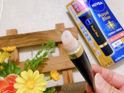 ニベア ロイヤルブルーリップ 濃密美容ケア/ニベア/リップ美容液を使ったクチコミ(2枚目)