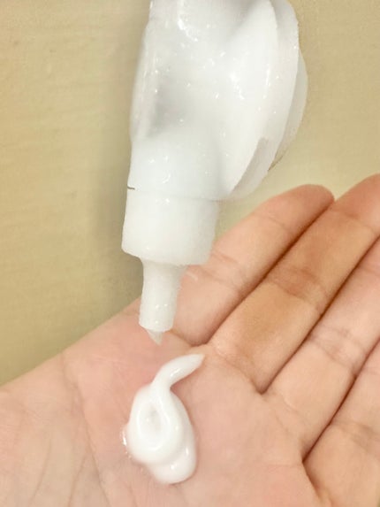 ザ ボディ ぬれた肌に使うボディ乳液 エアリーブーケの香り/ビオレu/ボディミルクを使ったクチコミ(4枚目)