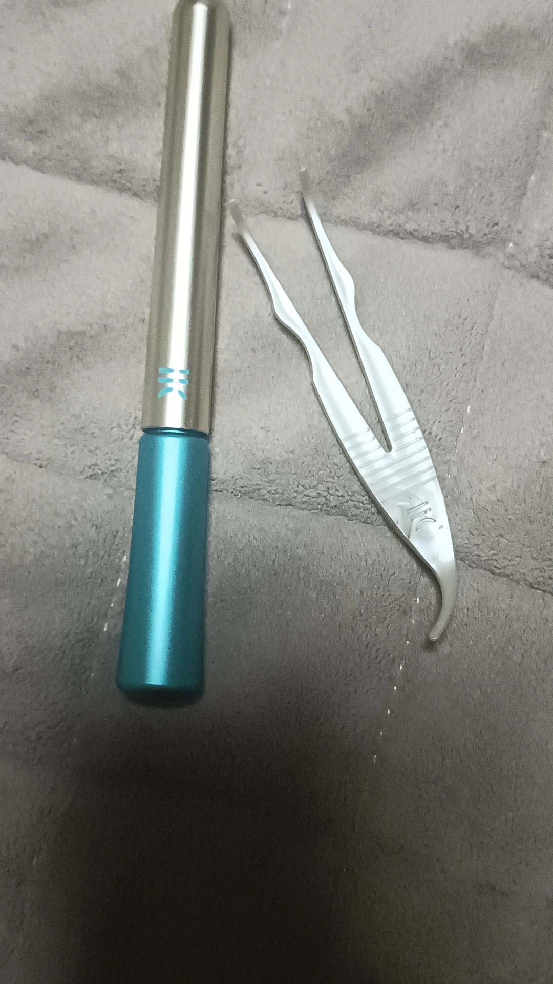 TWOOLダブルアイリッドハイブリットフィルム/SHOBIDO/二重まぶた用アイテムを使ったクチコミ（2枚目）