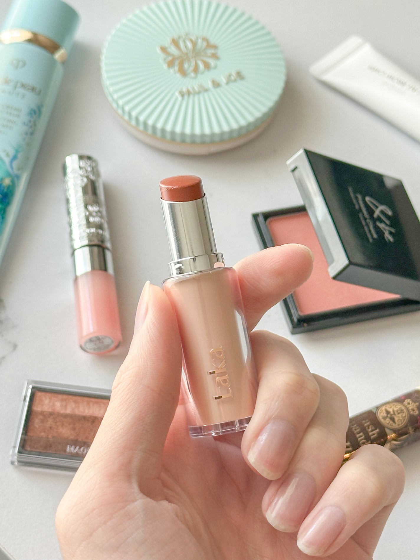 ボンディンググロウリップスティック/Laka/口紅を使ったクチコミ(2枚目)