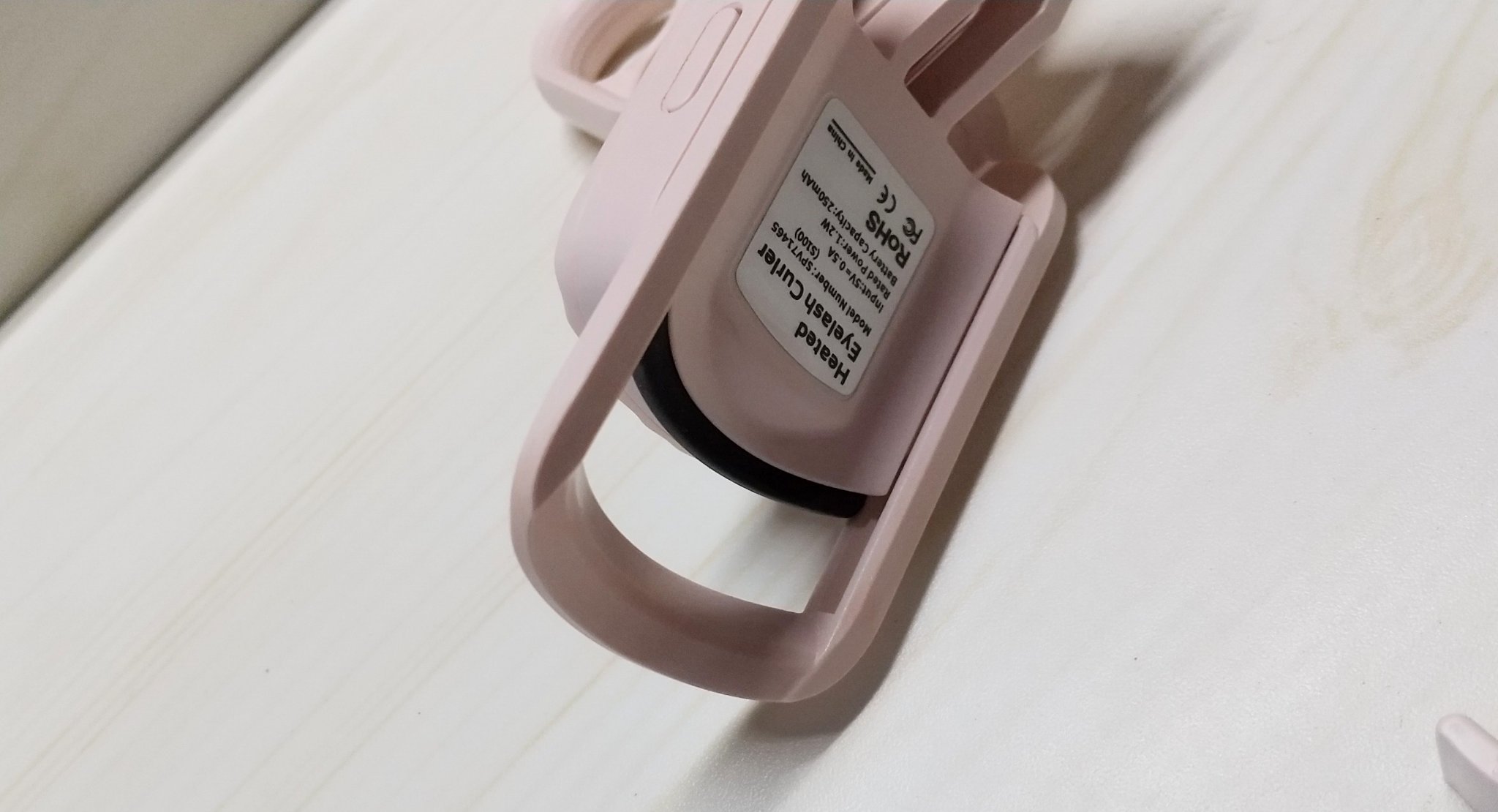 はさんであがるヒートカーラー 通常版/SHOBIDO/ホットビューラーを使ったクチコミ（3枚目）