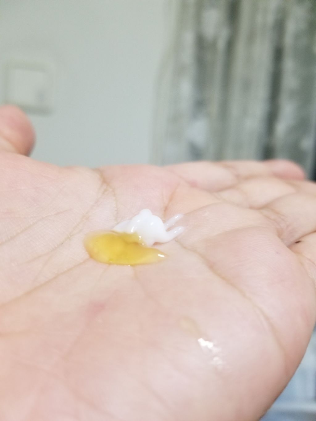 デュアル アクティブ オイルセラム/パンテーン/ヘアオイルを使ったクチコミ（2枚目）