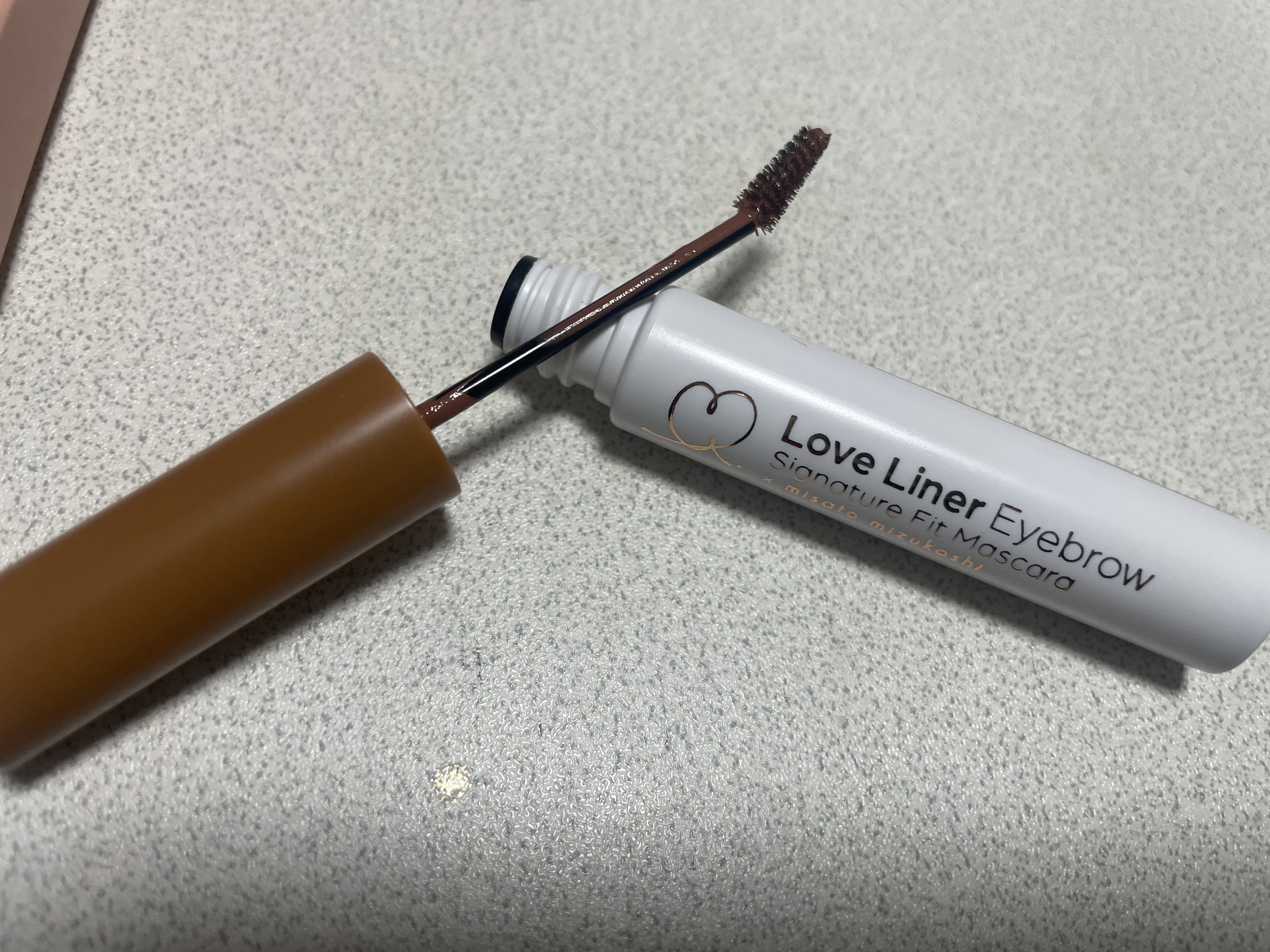 シグネイチャーフィットアイブロウセット/ラブ・ライナー/眉マスカラを使ったクチコミ（3枚目）