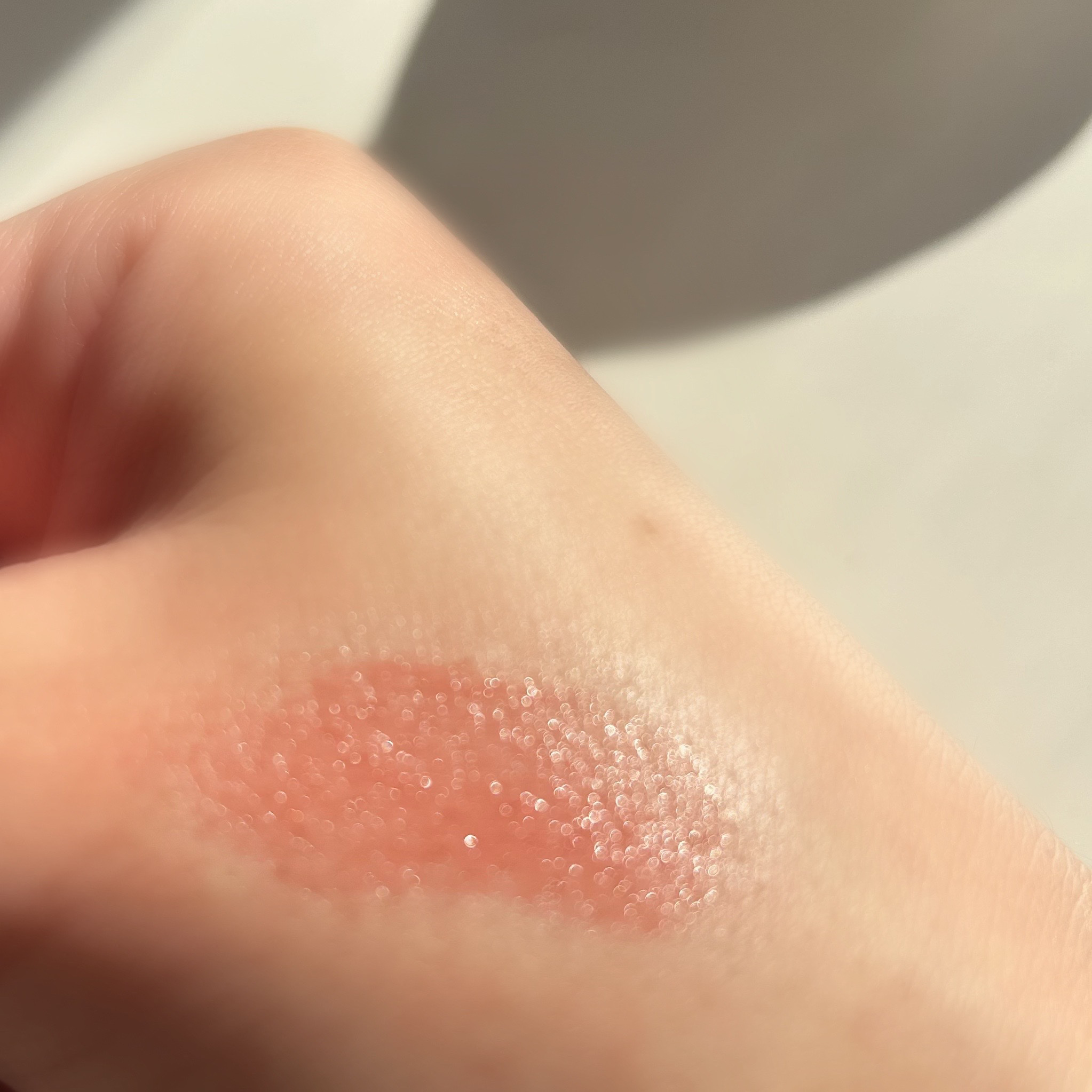 ジューシーネクターリップスティック 04 レディーフィグ/Peach C/口紅を使ったクチコミ（3枚目）