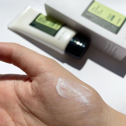 アロエスージングUVクリーム SPF50+ PA+++/COSRX/日焼け止めクリームを使ったクチコミ(2枚目)