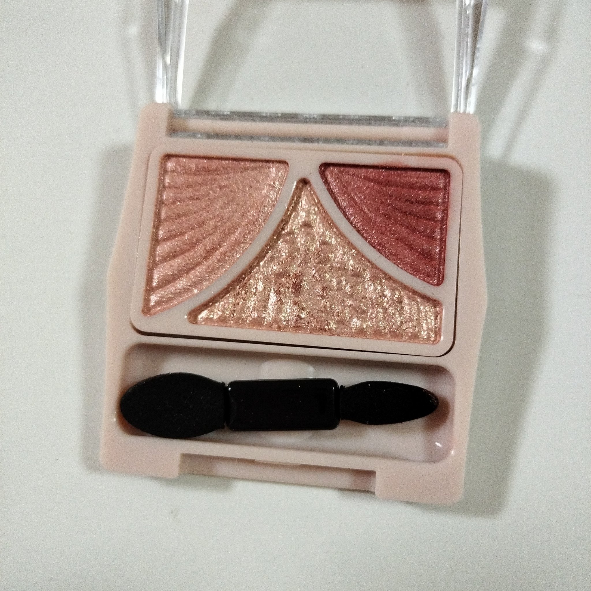 ジューシーピュアアイズ/キャンメイク/アイシャドウパレットを使ったクチコミ（3枚目）