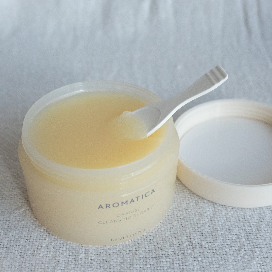 オレンジクレンジングシャーベット/AROMATICA/クレンジングバームを使ったクチコミ（2枚目）