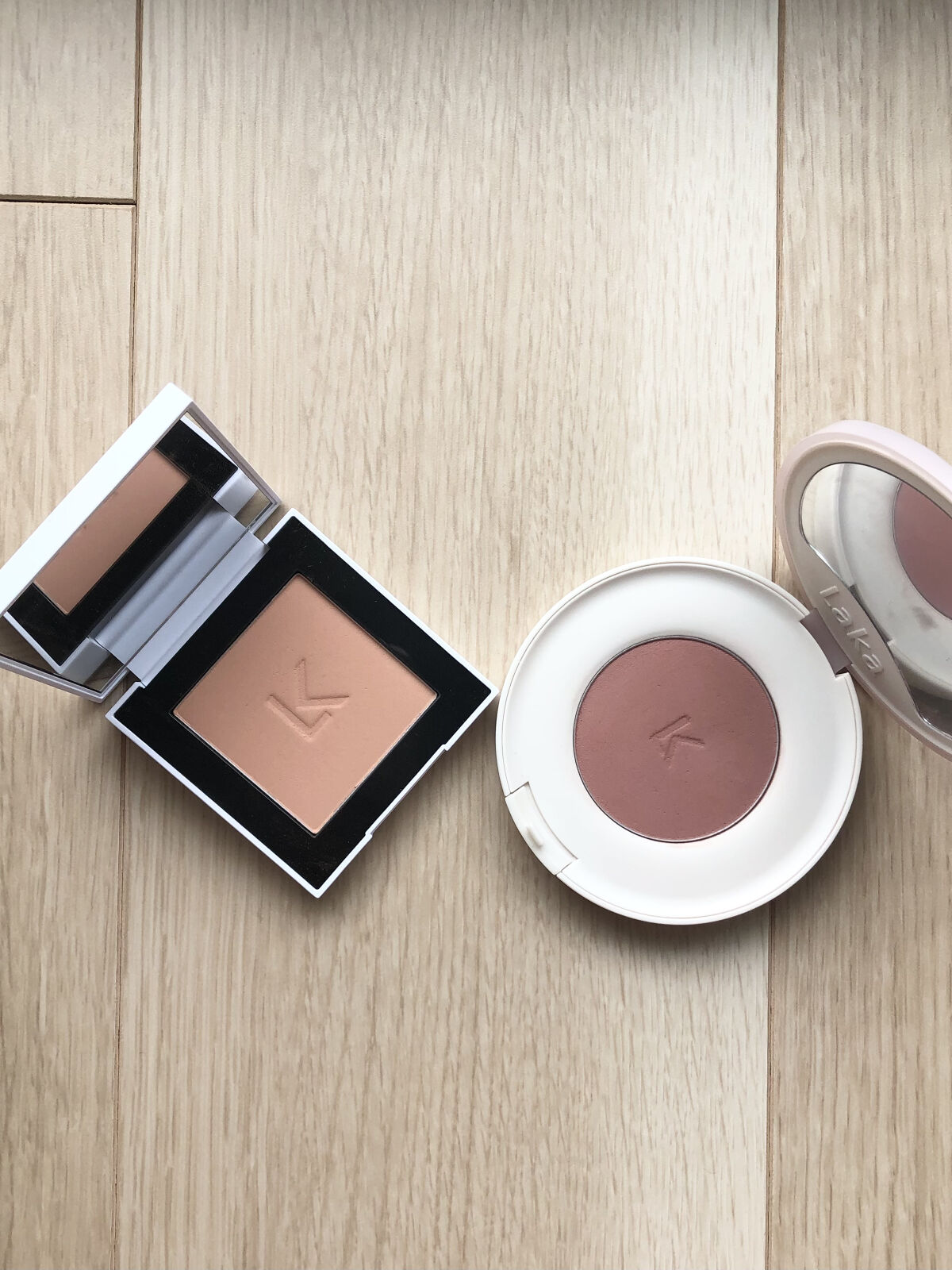 バイタルシアーブラッシャー/Laka/パウダーチークを使ったクチコミ（3枚目）