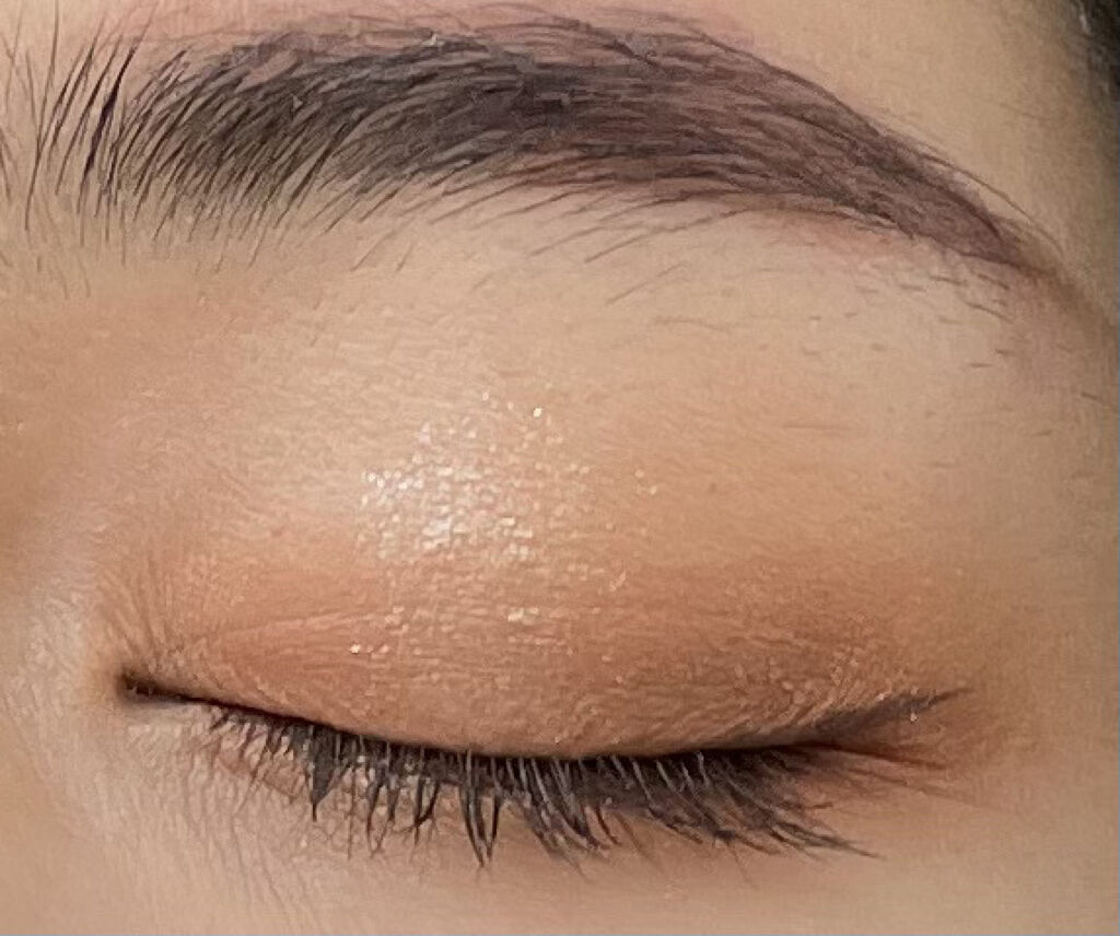 トーンアップアイシャドウ/CEZANNE/アイシャドウパレットを使ったクチコミ（3枚目）