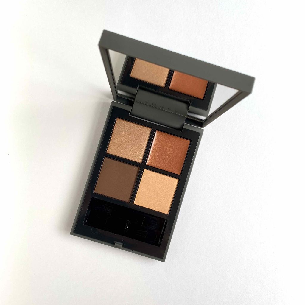 ヴォワヤジュールアイシャドウパレット/NARS/アイシャドウパレットを使ったクチコミ(2枚目)