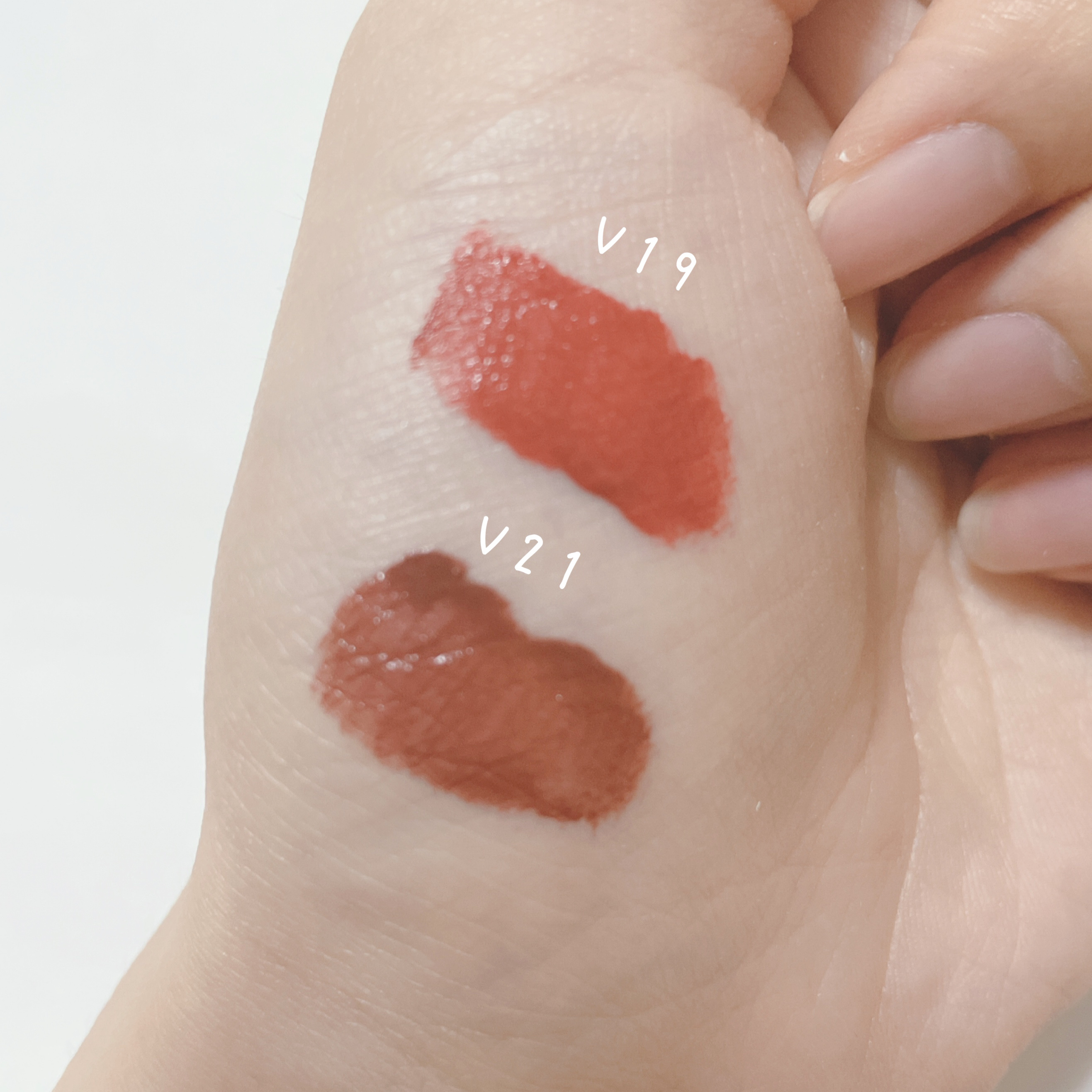 ザ ヘリテージ ベルベット ティント/MERZY/リップティントを使ったクチコミ（2枚目）