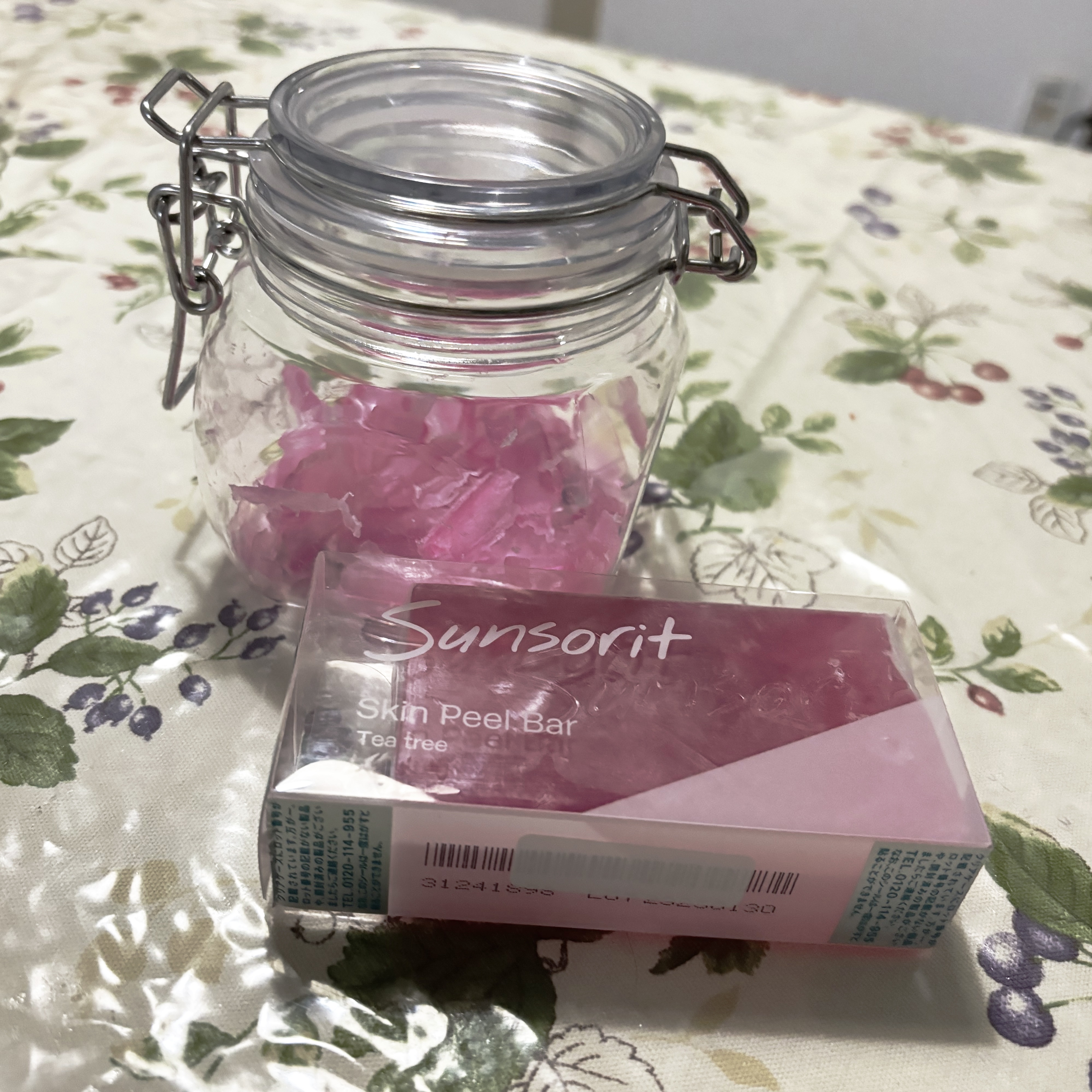 スキンピールバー ティートゥリー/サンソリット/洗顔石鹸を使ったクチコミ（1枚目）