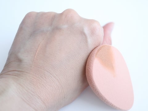 薬用 タイムケア リキッドファンデーション(しっとり)/HABA/リキッドファンデーションを使ったクチコミ(3枚目)