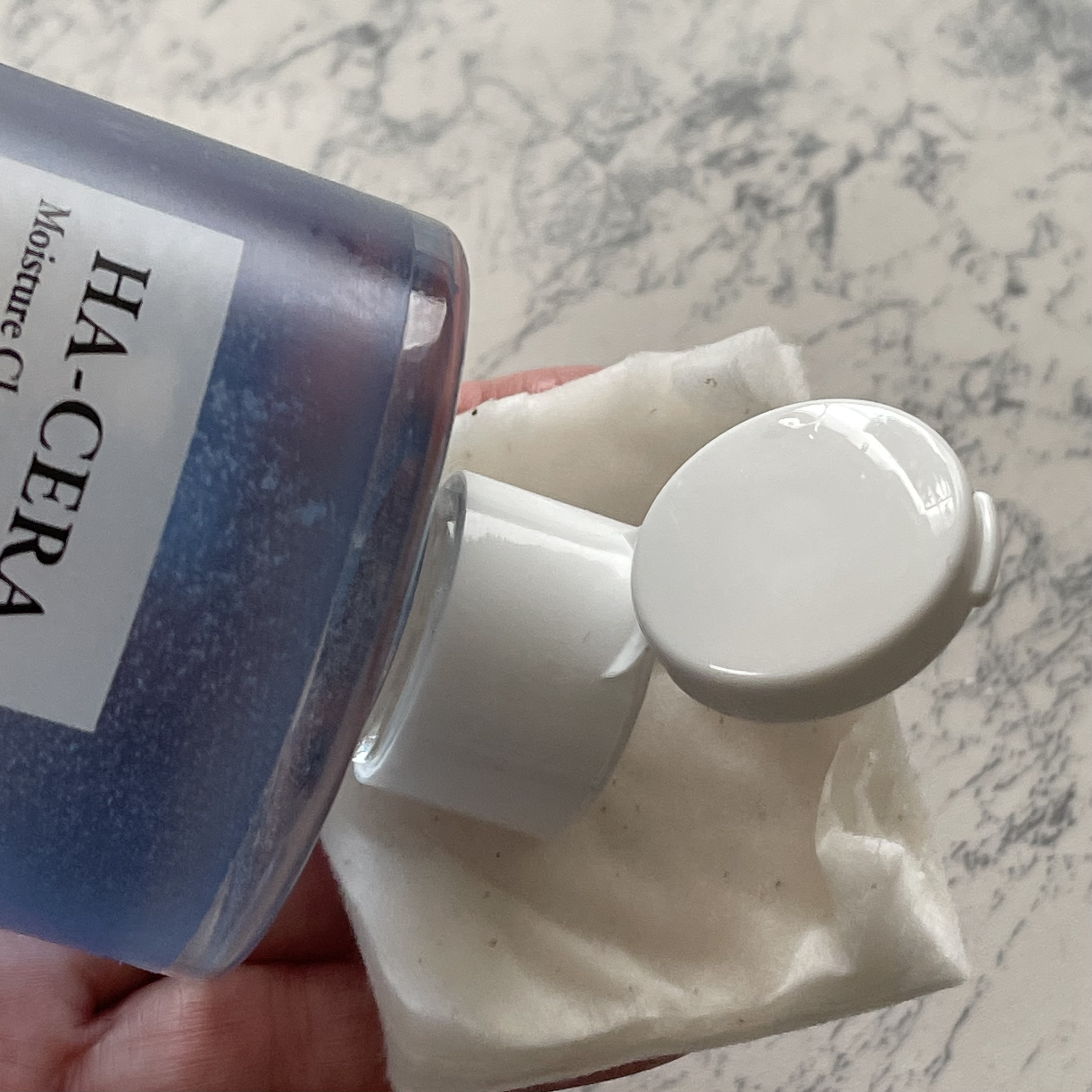 エルツティン ヒアセラ モイスチャークレンジングウォーターのクチコミ「Arztin(エルツティン)様よりご提供頂きました。
#PR



ヒアセラ モイスチャークレ.....」（2枚目）