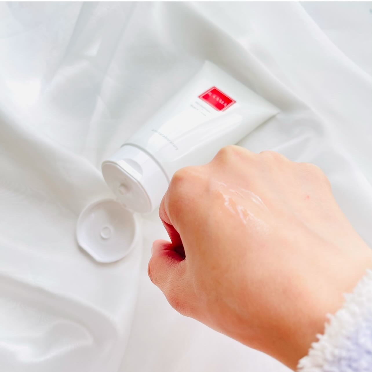 りぃさんのコスメ日記💄 on LIPS 「バストケアジェルRAAMA♡インバスでもアウトバスでも使えて、..」(4枚目)