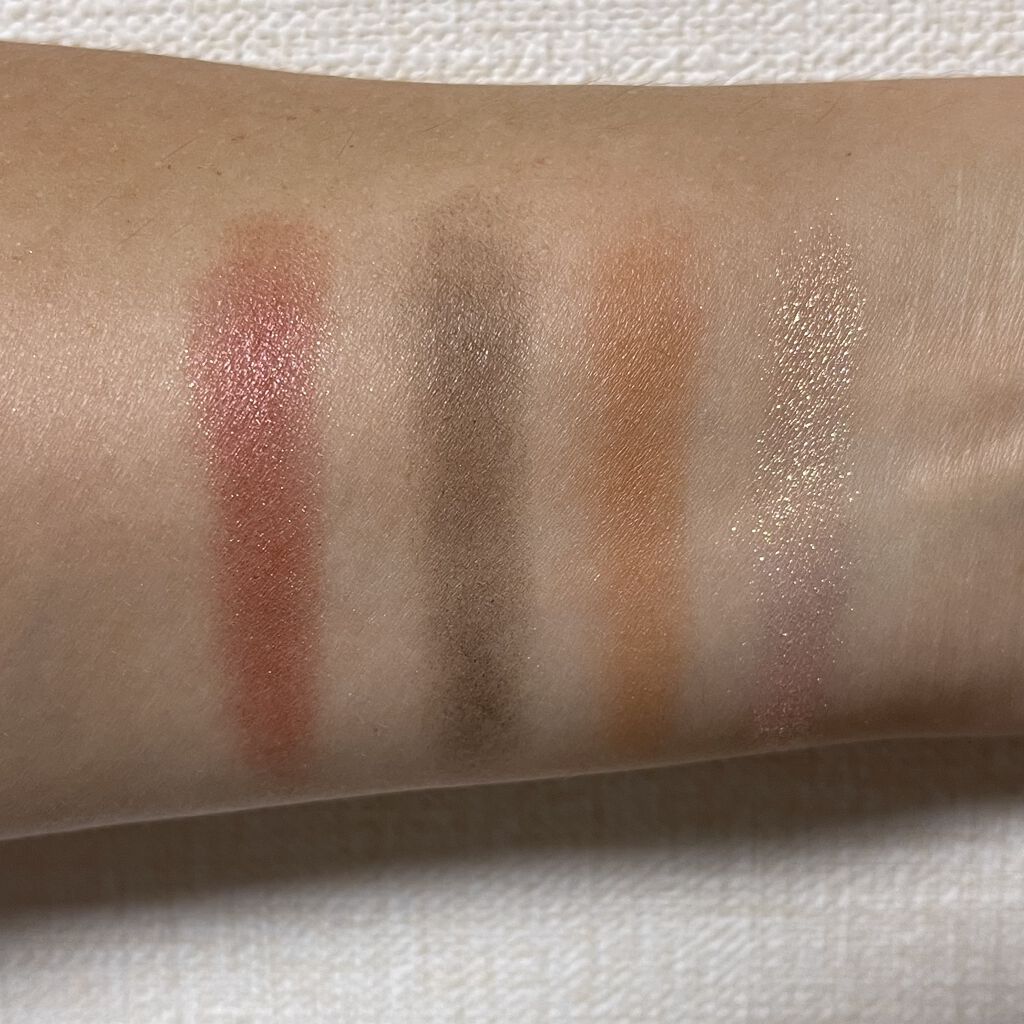  ローズウッドデイドリーム 4アイズ /RMK/アイシャドウパレットを使ったクチコミ（3枚目）