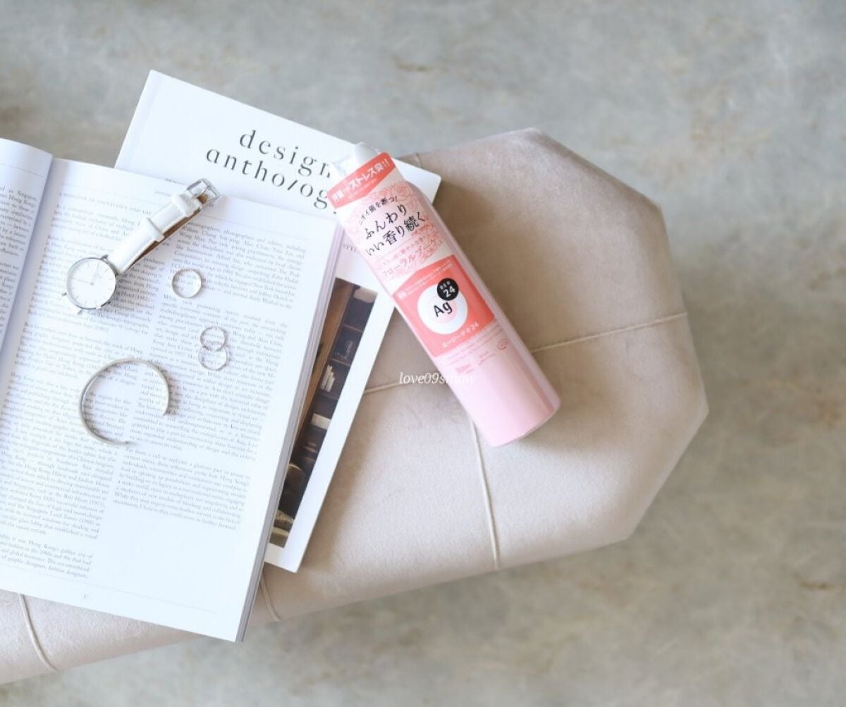 パウダースプレー(フローラルブーケ)/エージーデオ24/デオドラント・制汗剤を使ったクチコミ(4枚目)