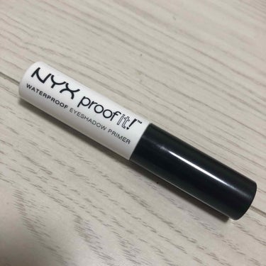 💄NYX💄

アイシャドウプライマー（下地）✨

アイシャドウをする前にプライマー（下地）を使うのは海外では当たり前👍ですが、日本だとまだアイシャドウの前に下地を使う方はあまりいないのかなーと、、、😔
