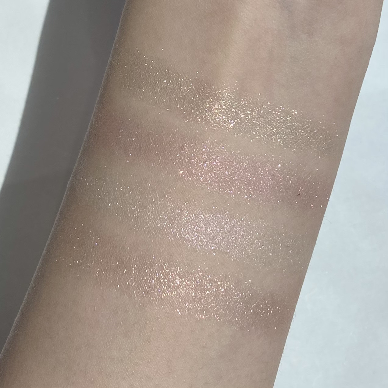 ディオール バックステージ フェイス グロウ パレット/Dior/ハイライトを使ったクチコミ（3枚目）