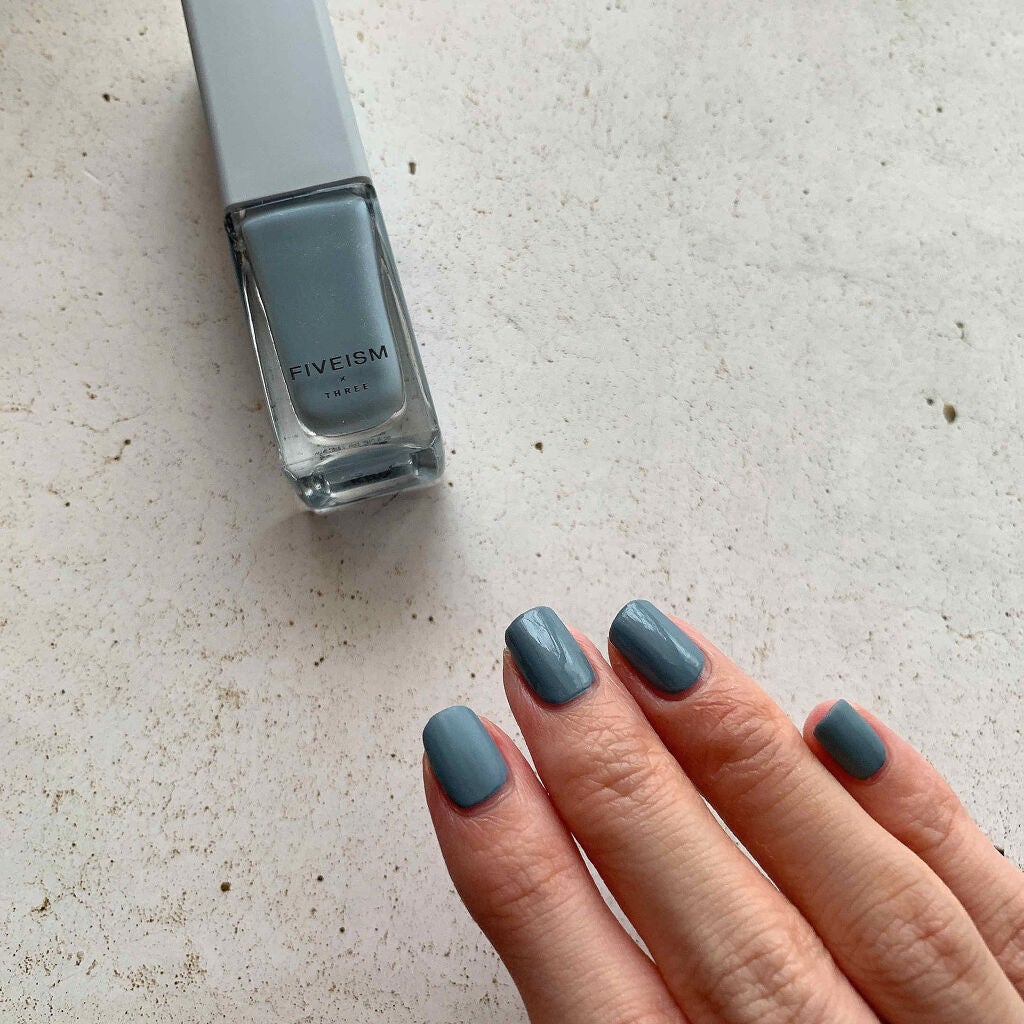 ネイルアーマー/FIVEISM×THREE/マニキュアを使ったクチコミ(3枚目)
