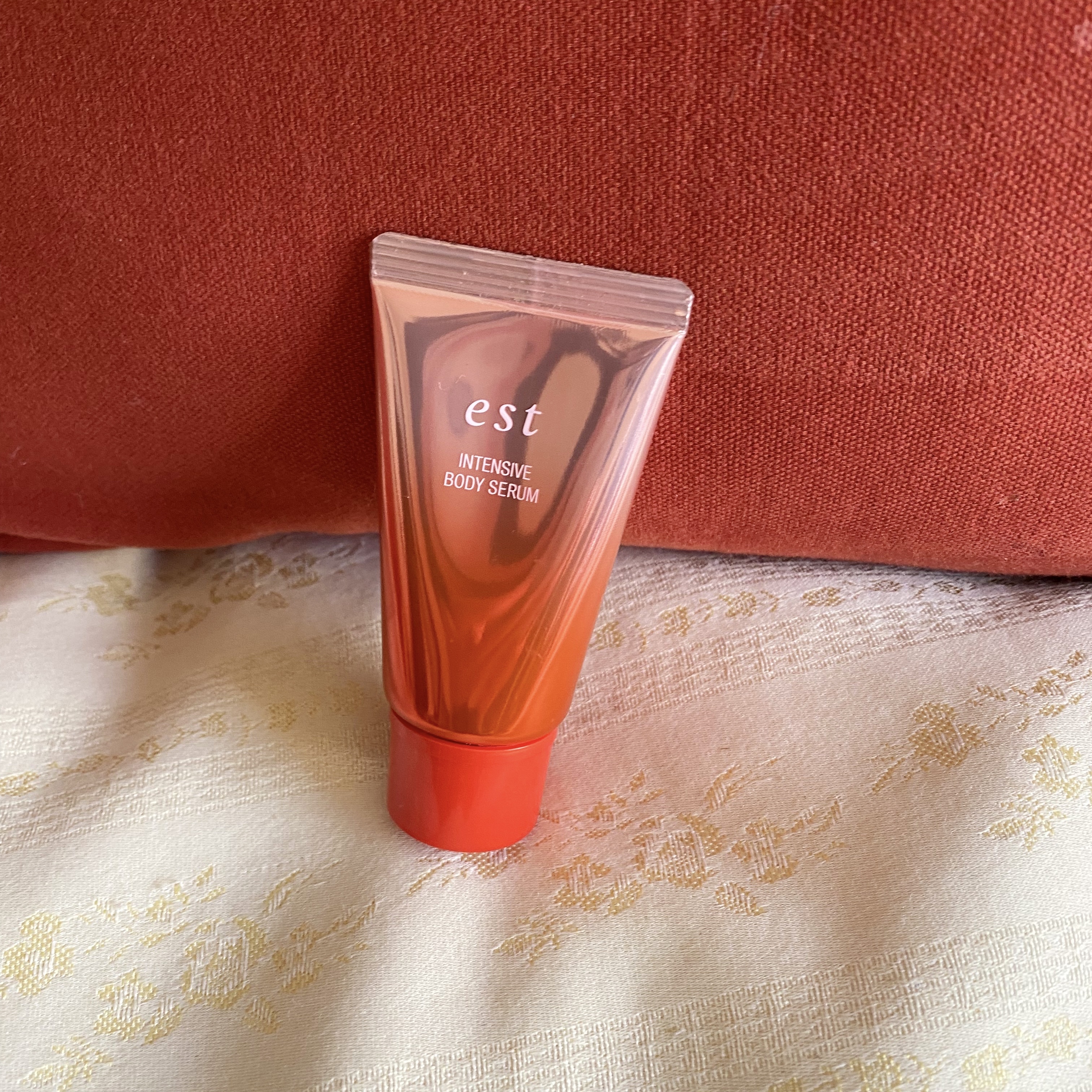 エスト インテンシブ ボディセラム/est/ボディクリームを使ったクチコミ（1枚目）