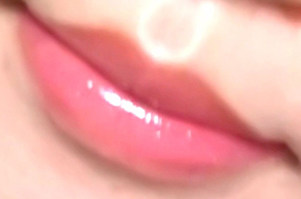 メスメリック リップスティック/CHICCA/口紅を使ったクチコミ(4枚目)