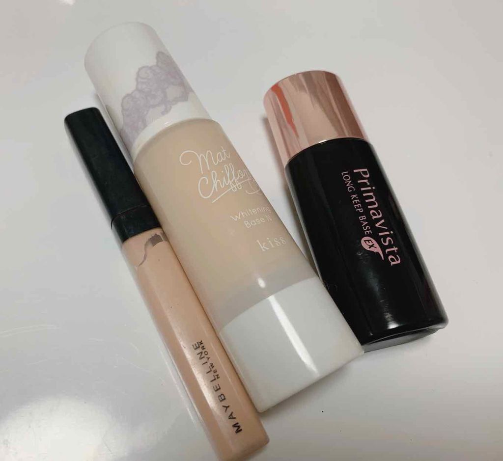 マットシフォン UVホワイトニングベースN/KiSS/化粧下地を使ったクチコミ（2枚目）