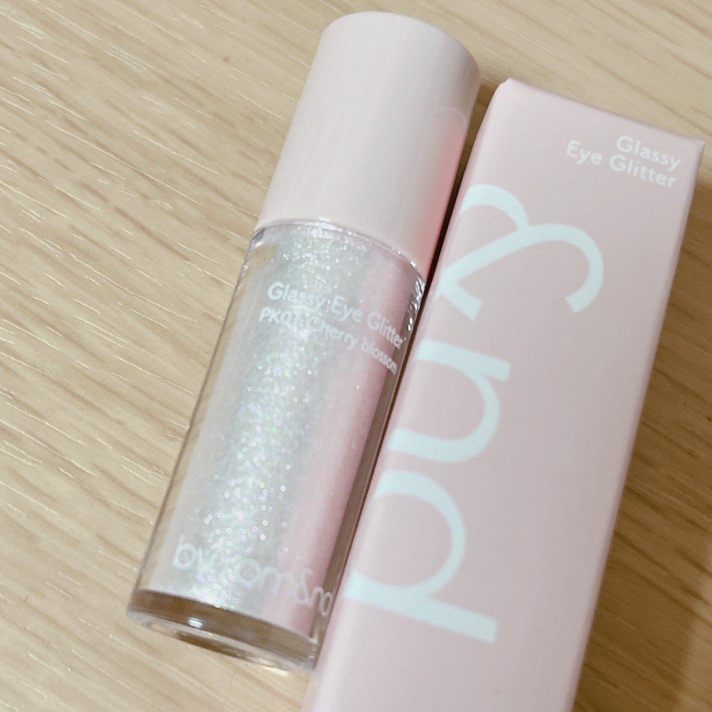 アンドバイロムアンド グラッシーアイグリッター/&nd by rom&nd/グリッターを使ったクチコミ(1枚目)