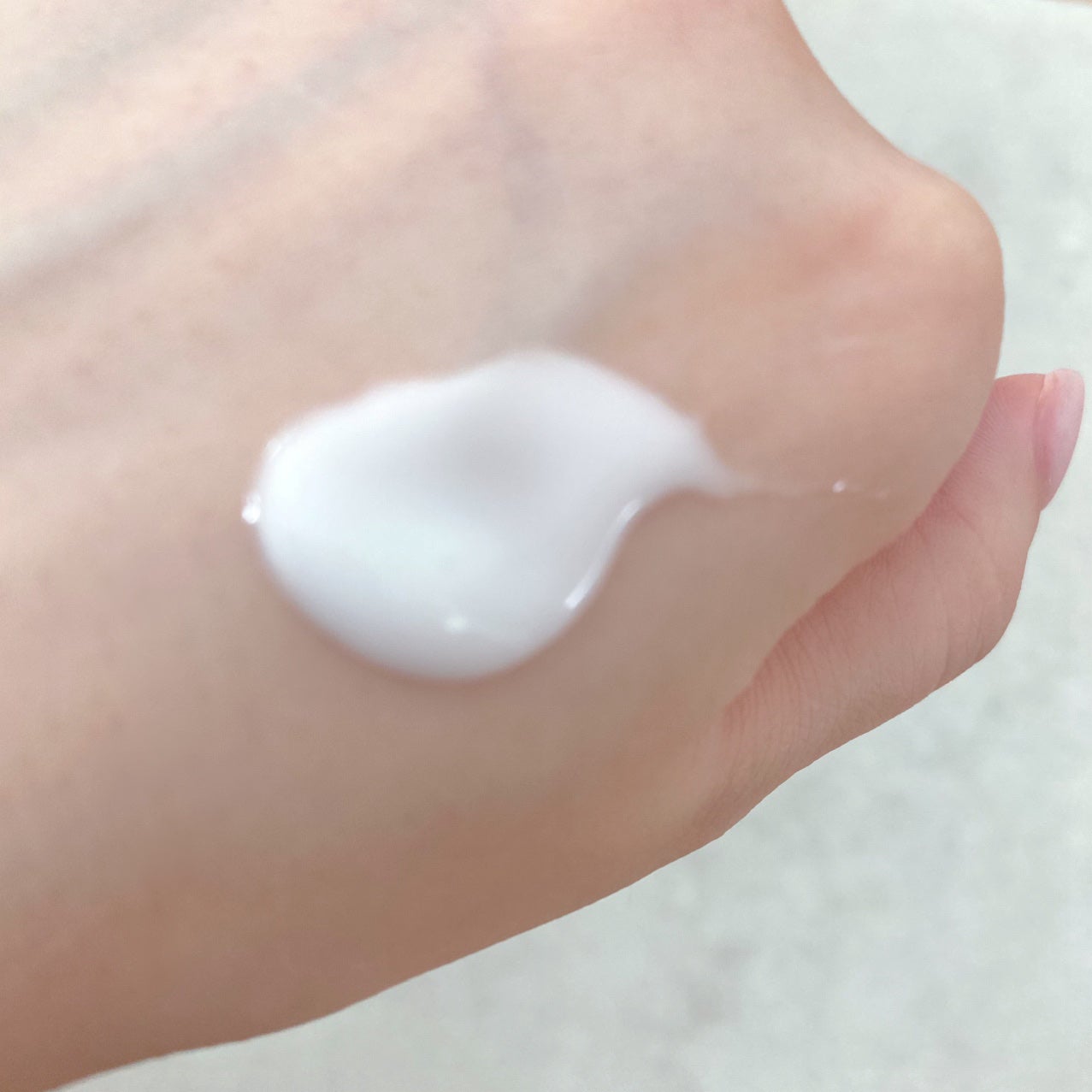 フラルネ ラデュー ボディミルク/ALBION/ボディミルクを使ったクチコミ(2枚目)