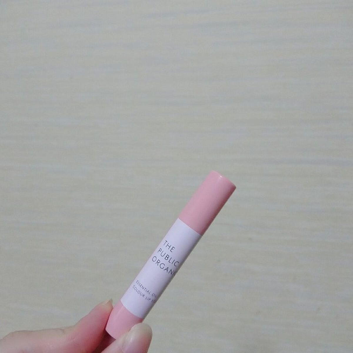 ザ パブリック オーガニック 精油カラーリップスティック/THE PUBLIC ORGANIC/リップクリームを使ったクチコミ（3枚目）