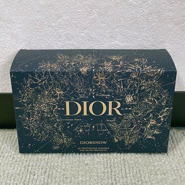 【旧】スノー アルティメット エッセンス オブ ライト/Dior/美容液を使ったクチコミ（2枚目）