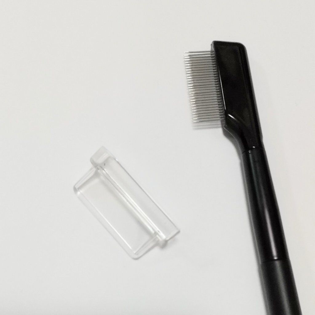UR GLAM    EYELASH COMB/U R GLAM/メイクブラシを使ったクチコミ（2枚目）