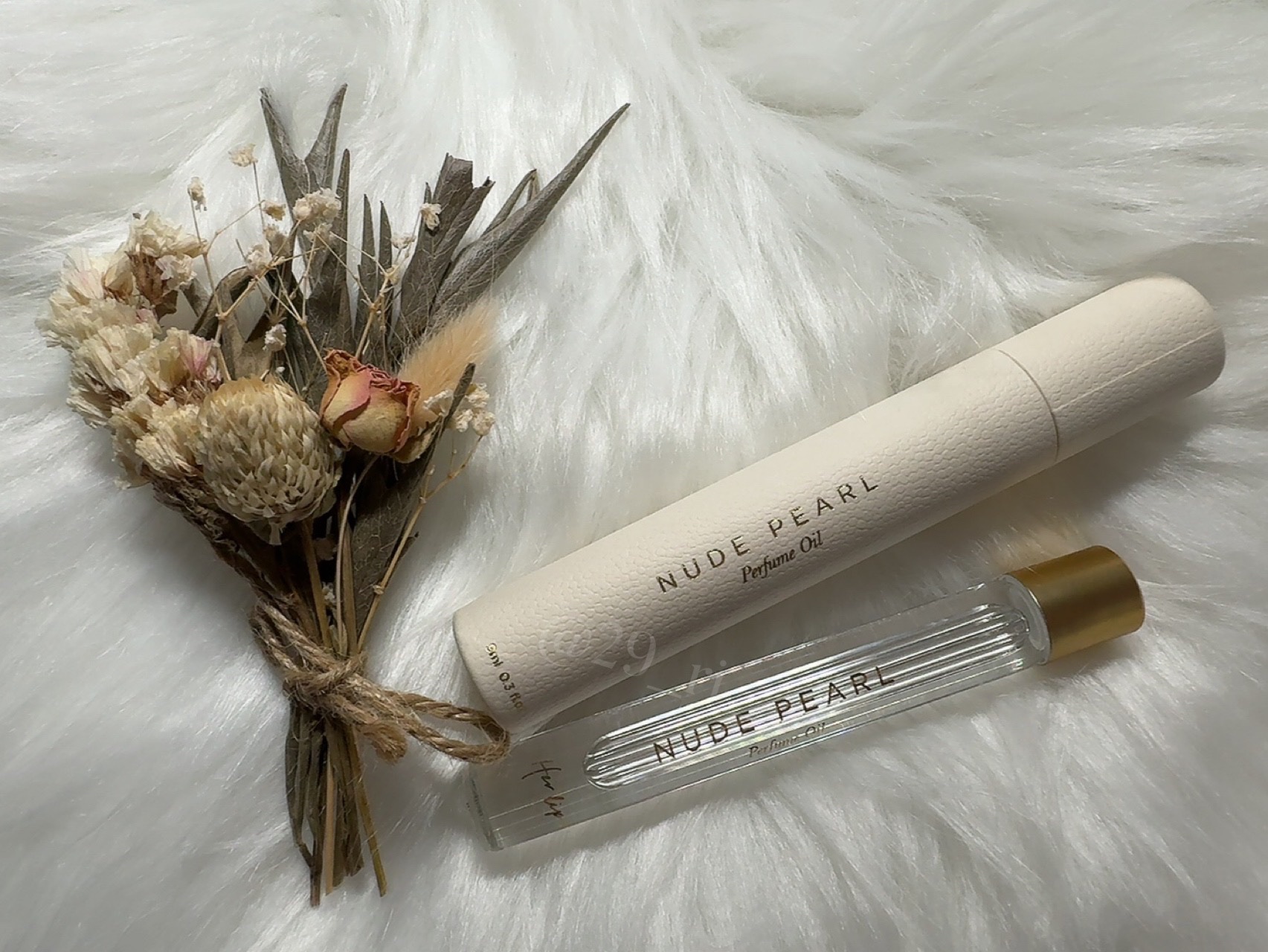 ロールオンパフュームオイル ヌードパール/Her lip to BEAUTY/香水(レディース)を使ったクチコミ（2枚目）