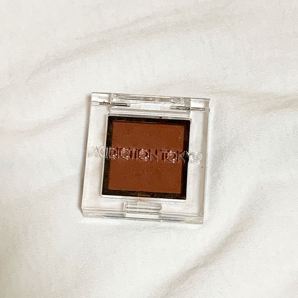 アディクション ザ アイシャドウ マット/ADDICTION/単色アイシャドウを使ったクチコミ(1枚目)