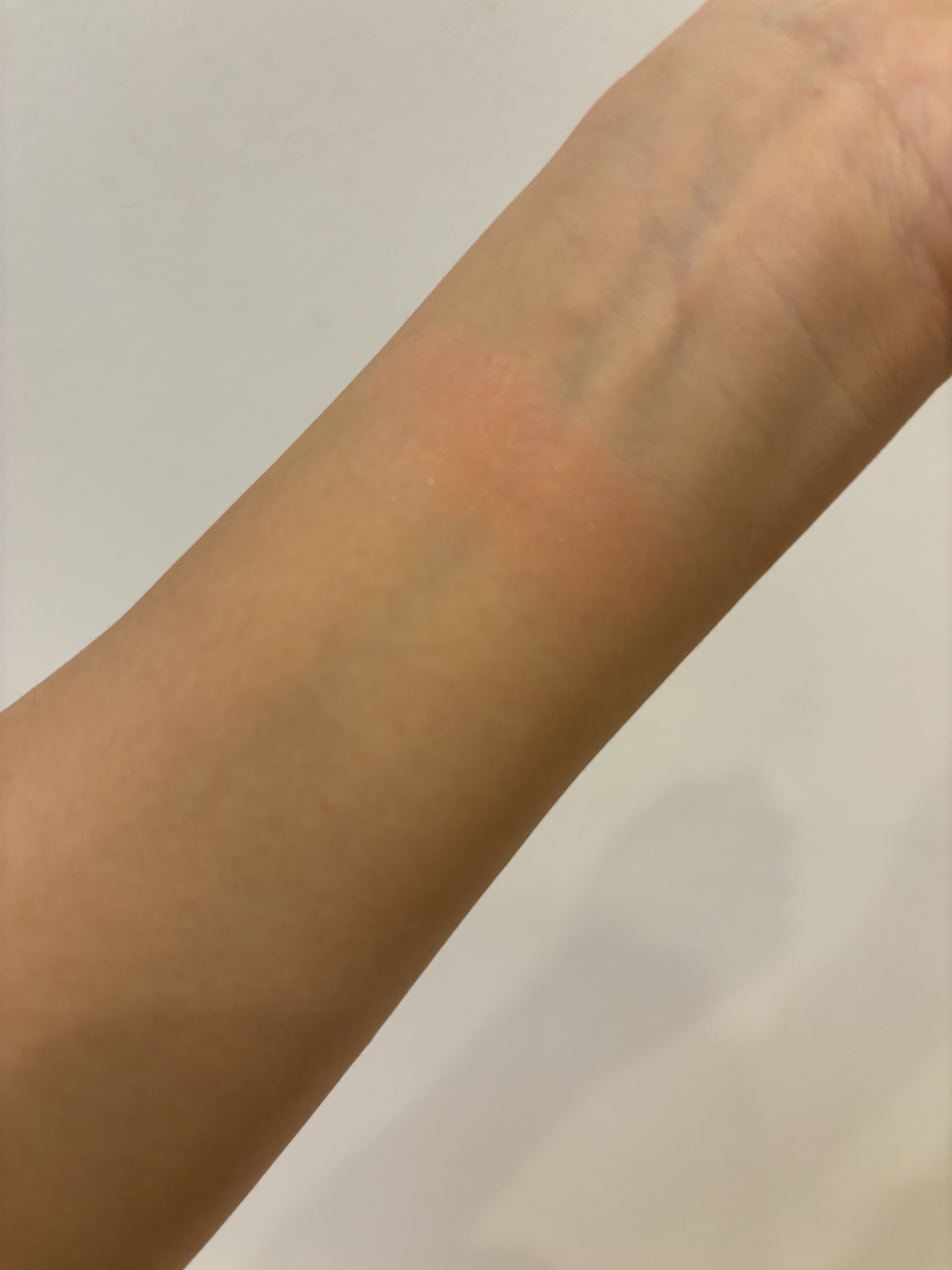 カバーマーク　ライティング カラー パウダー 02 コーラル/COVERMARK/パウダーチークを使ったクチコミ（3枚目）