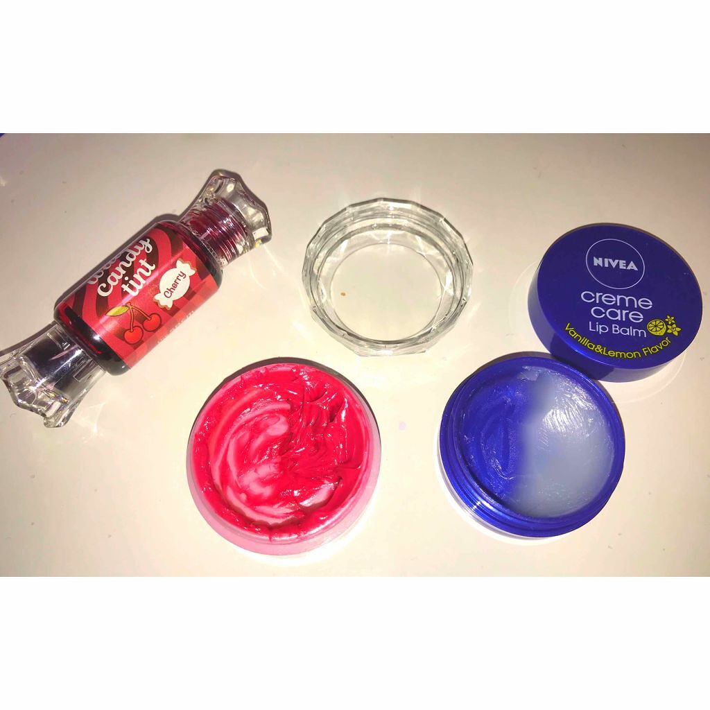 ニベア クリームケア リップバーム バニラ&レモンの香り/ニベア/リップケアを使ったクチコミ（1枚目）