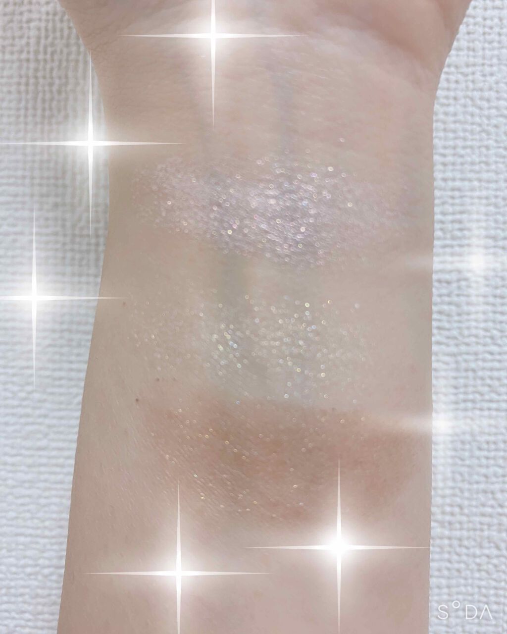 グリッタープリズム シャドウ/MISSHA/グリッターを使ったクチコミ（2枚目）