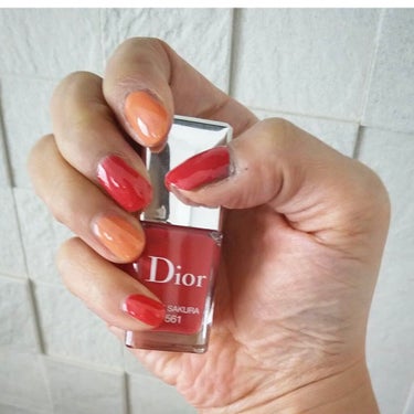 ディオール ヴェルニ 322 コーラル ピオニー（生産終了）/Dior/マニキュアを使ったクチコミ（1枚目）