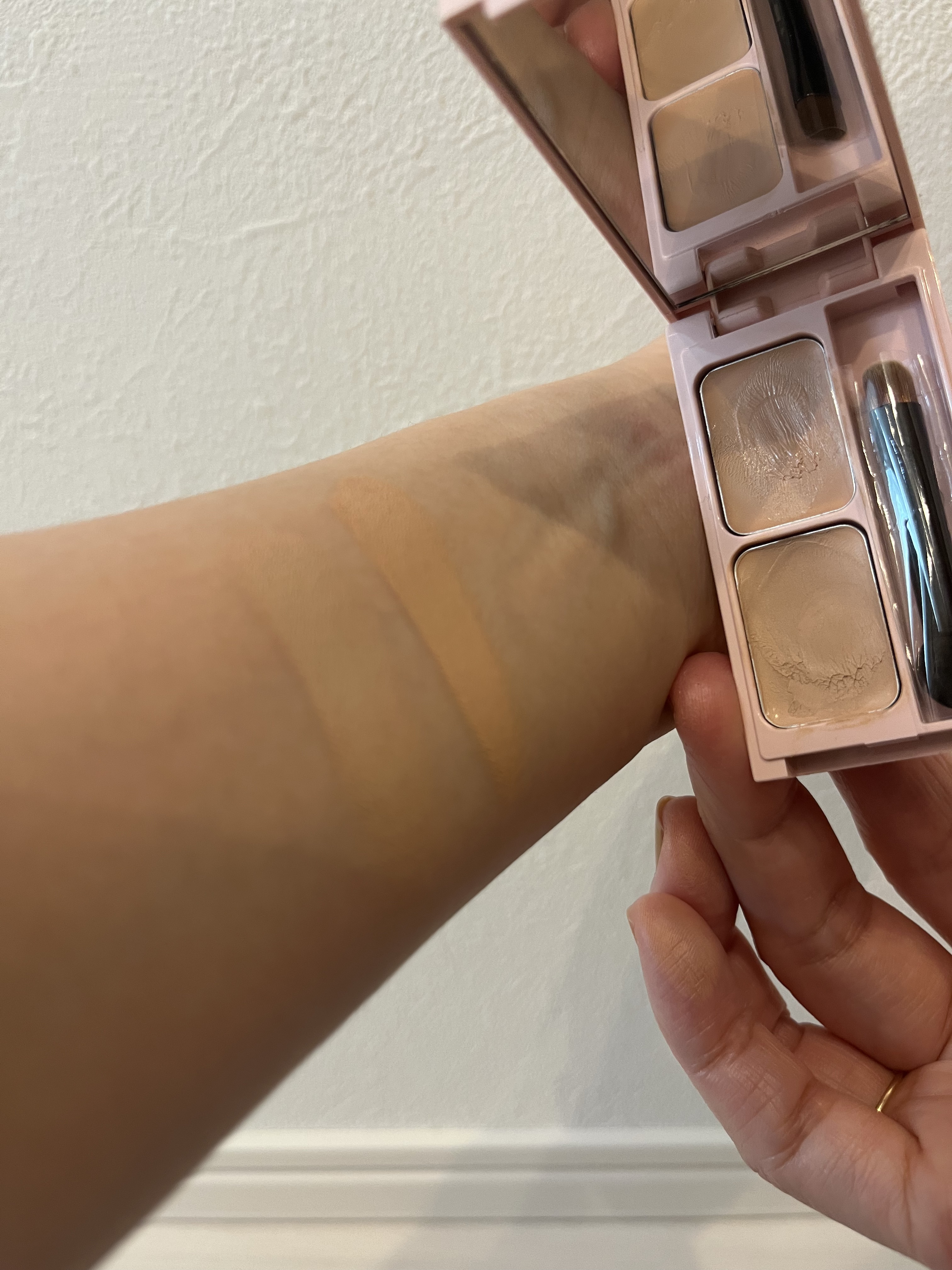 フーミー キニシーラー ナチュラルオレンジ/WHOMEE/パレットコンシーラーを使ったクチコミ（1枚目）