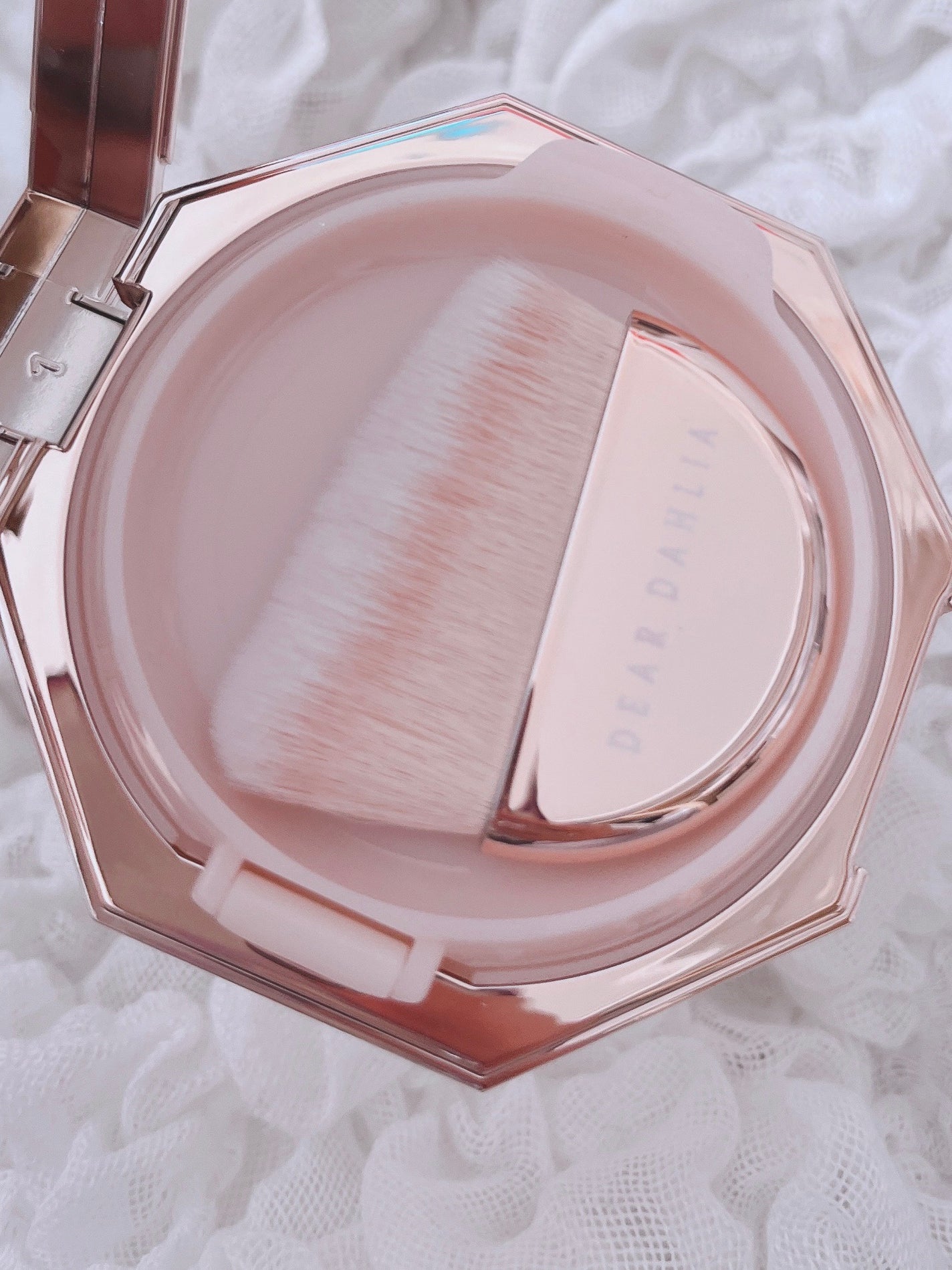 ブルーミング エディション エンドレス グロー イルミネーター/DEAR DAHLIA/パウダーハイライトを使ったクチコミ(2枚目)