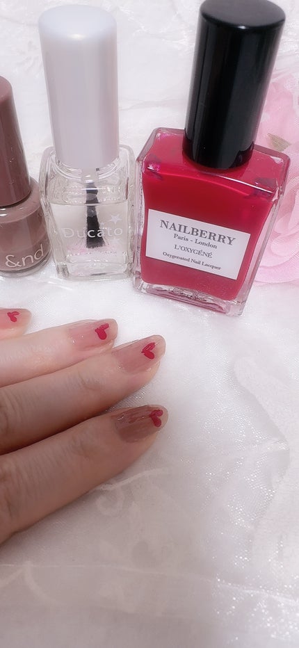 LʼOXYGÉNÉ/NAILBERRY/マニキュアを使ったクチコミ(1枚目)
