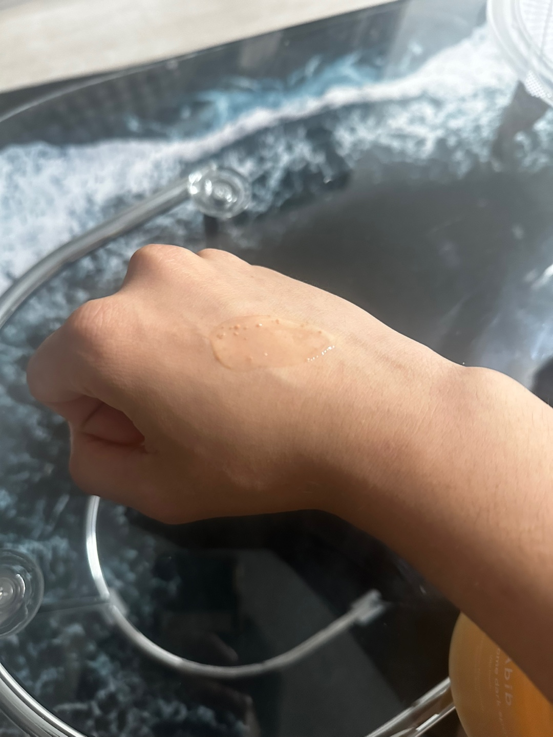 グルタチオンソームダークスポットセラムビタドロップ/Abib /美容液を使ったクチコミ（3枚目）